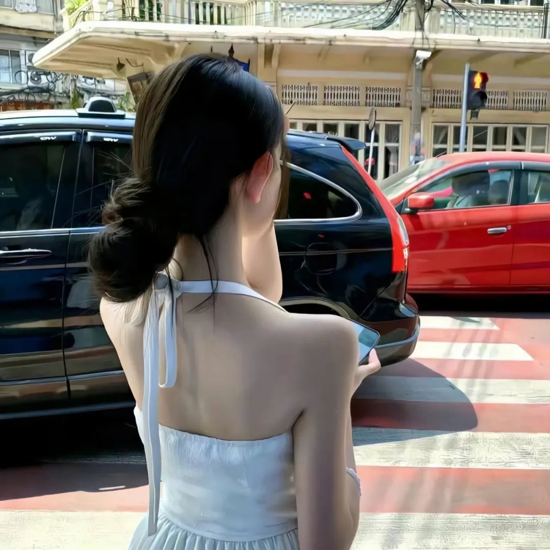 傅总，门外有六宝说是你崽崽